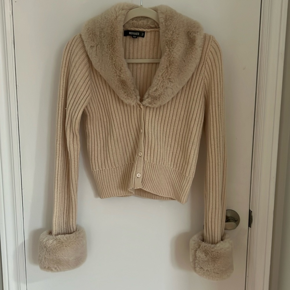 Faux fur cuff and neck trim cardigan